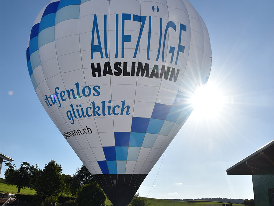 Infohöck mit Ballonstart